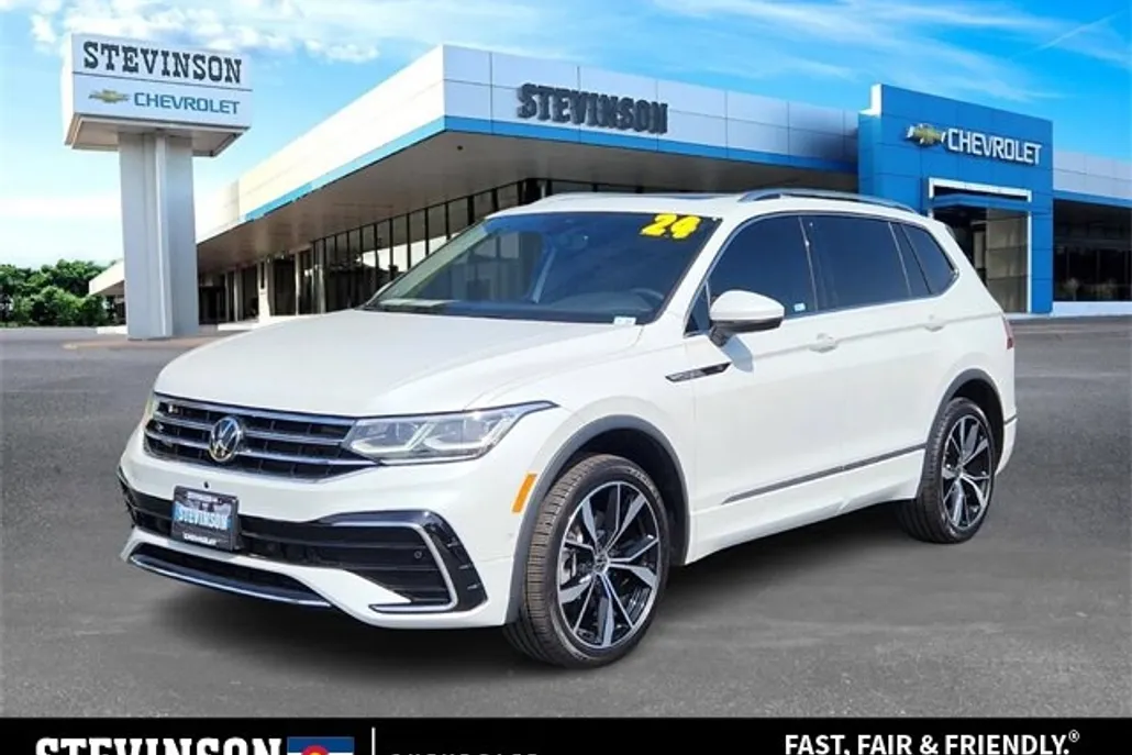 2024 Volkswagen Tiguan SEL R-Line Black photo 1