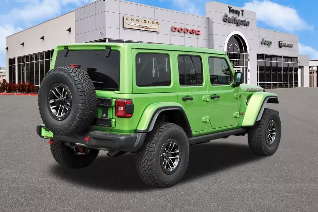 2025 Jeep Wrangler Rubicon X photo 1