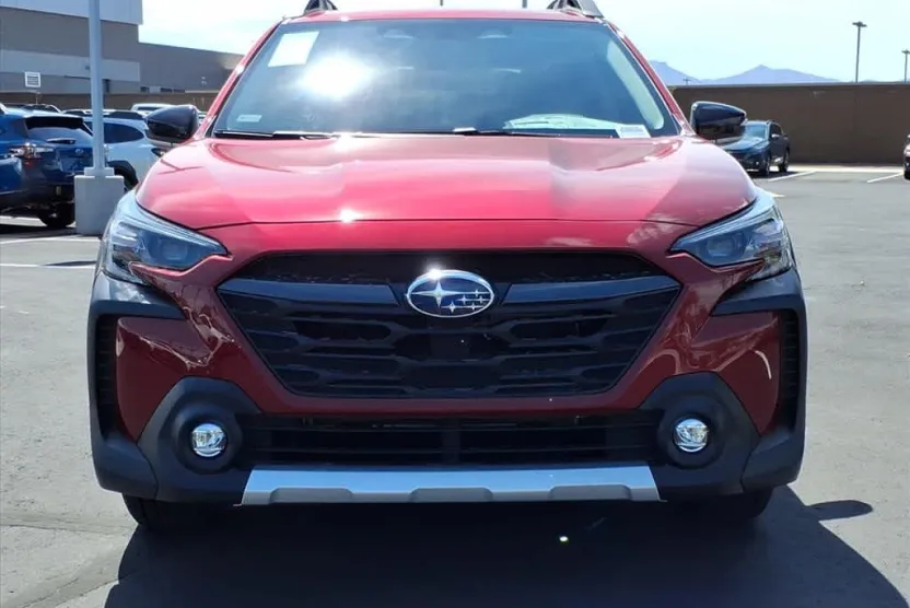 2025 Subaru Outback Limited photo 1