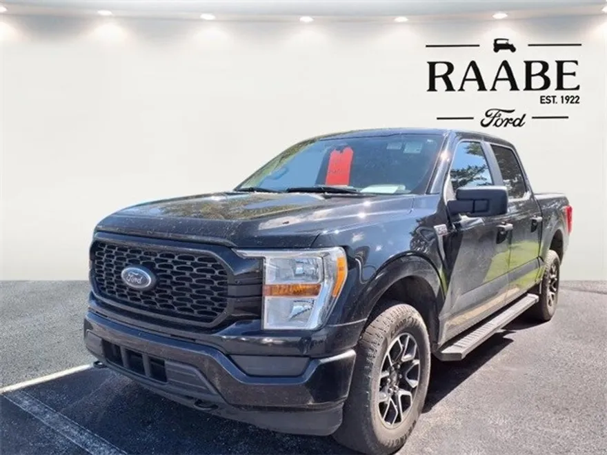 2022 Ford F-150 XL photo 1