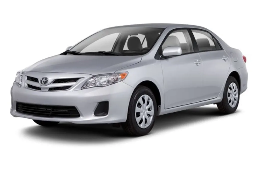 2013 Toyota Corolla photo 1