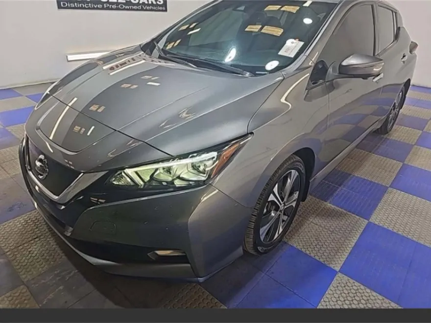 2022 Nissan Leaf SL Plus photo 1