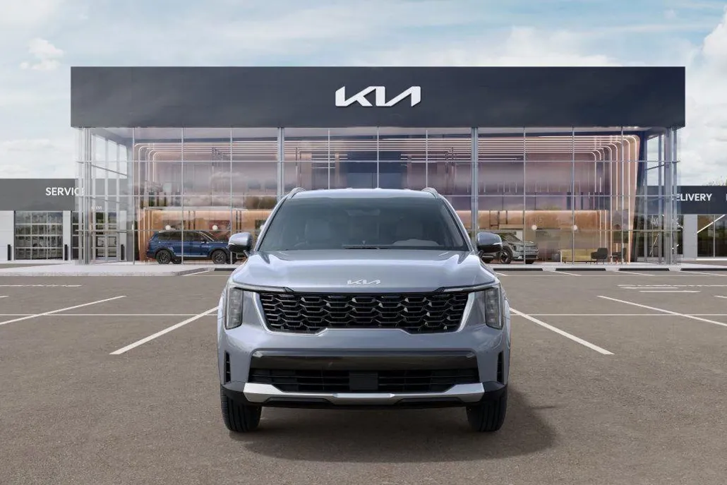 2025 Kia Sorento S photo 1