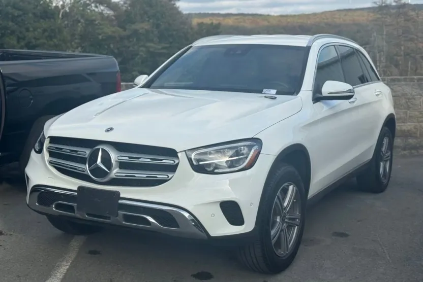 2022 Mercedes Benz GLC 300 4MATIC photo 1