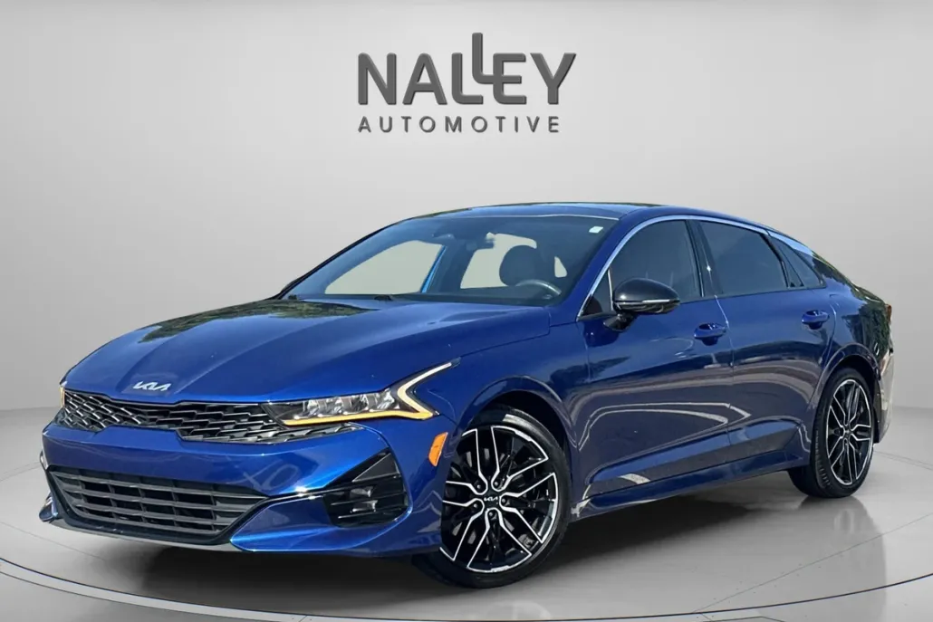 2023 Kia K5 GT photo 1