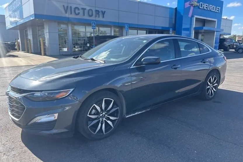 2020 Chevrolet Malibu RS photo 1