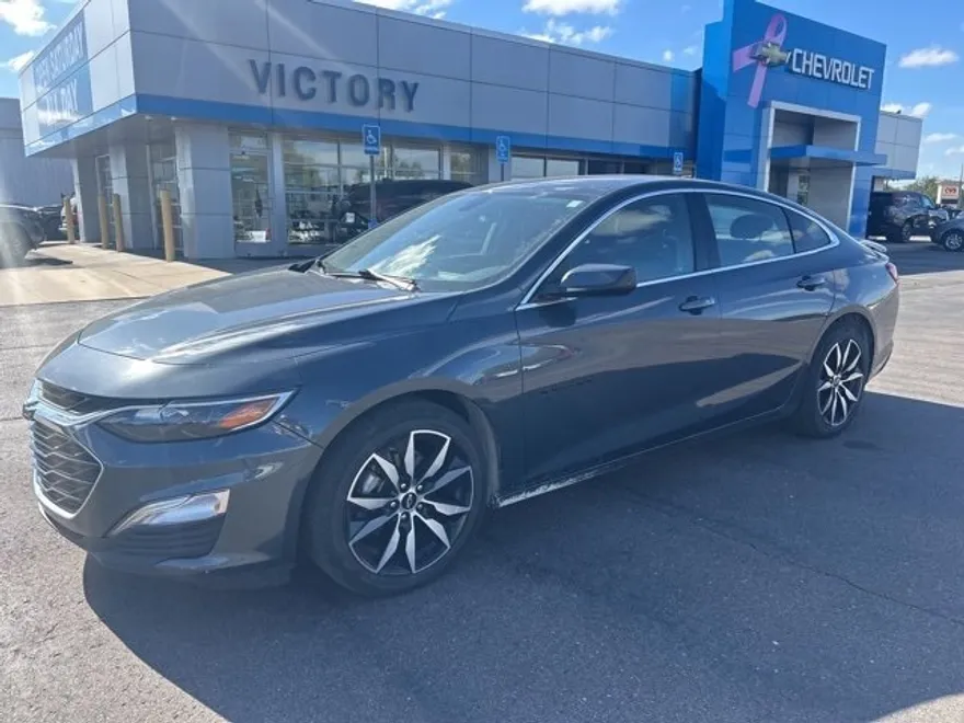 2020 Chevrolet Malibu RS photo 1