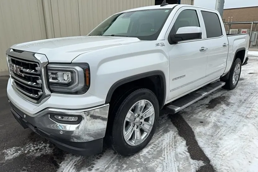 2018 Gmc Sierra 1500 SLT photo 1