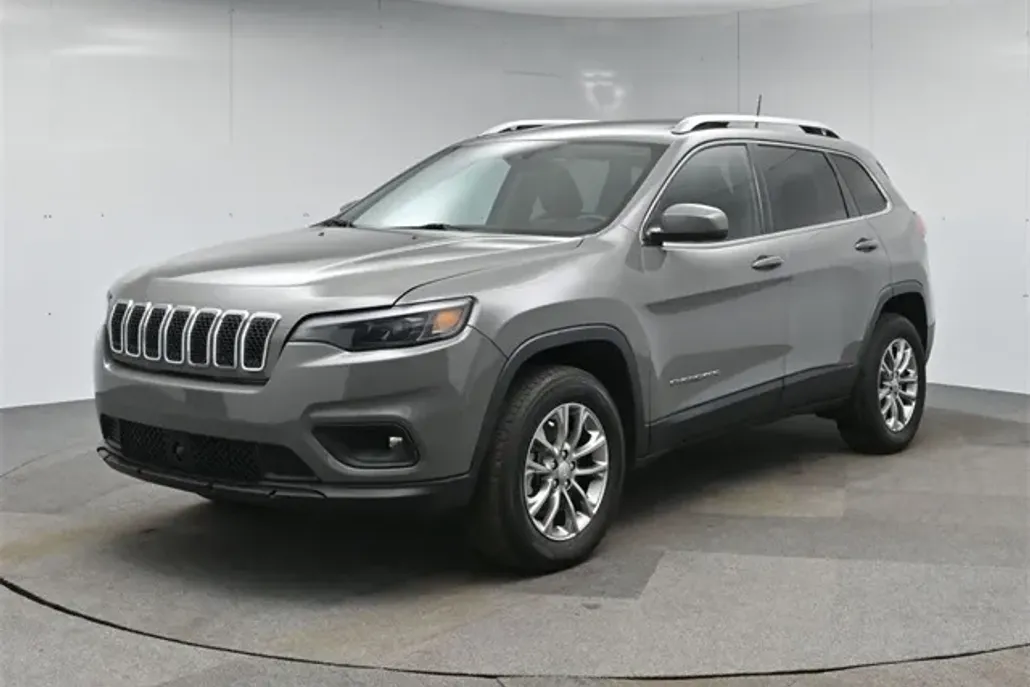 2021 Jeep Cherokee Latitude Lux photo 1