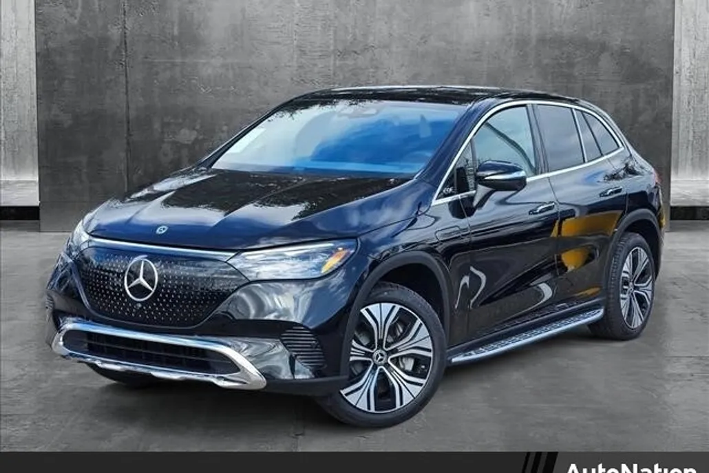 2025 Mercedes Benz EQE-Class SUV photo 1