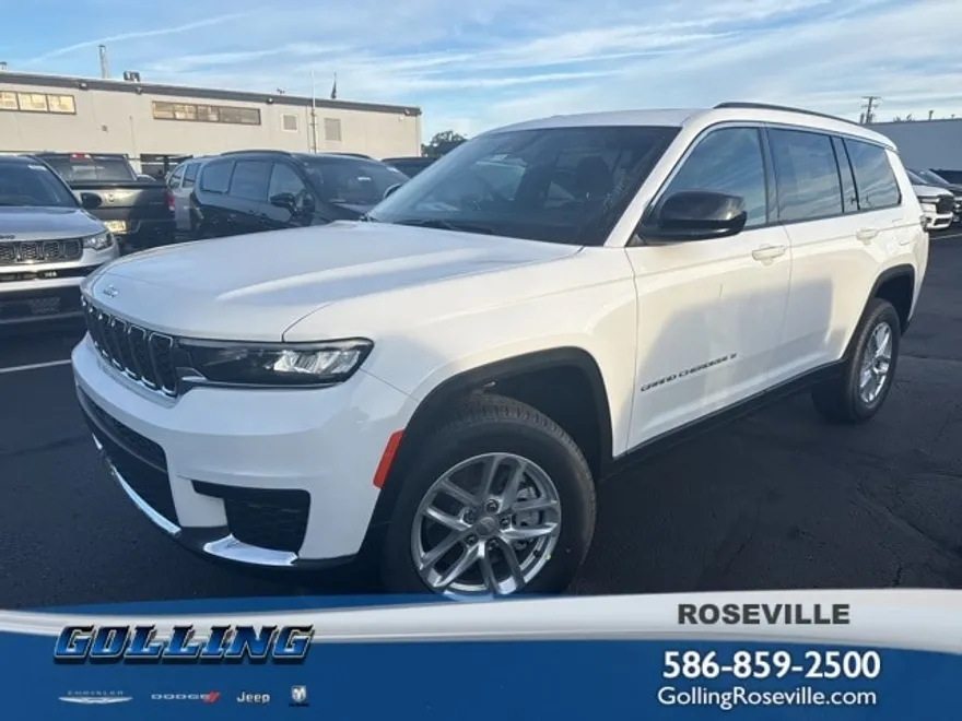 2025 Jeep Grand Cherokee Laredo photo 1