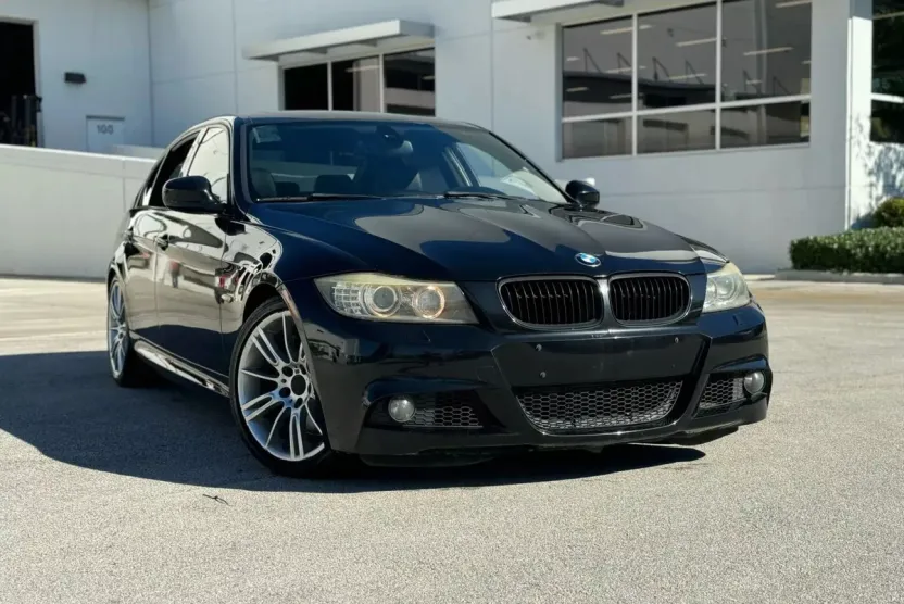 2011 Bmw 335i xDrive photo 1