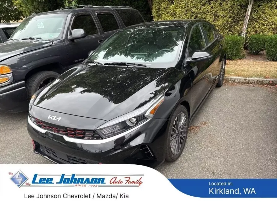 2023 Kia Forte GT-Line photo 1