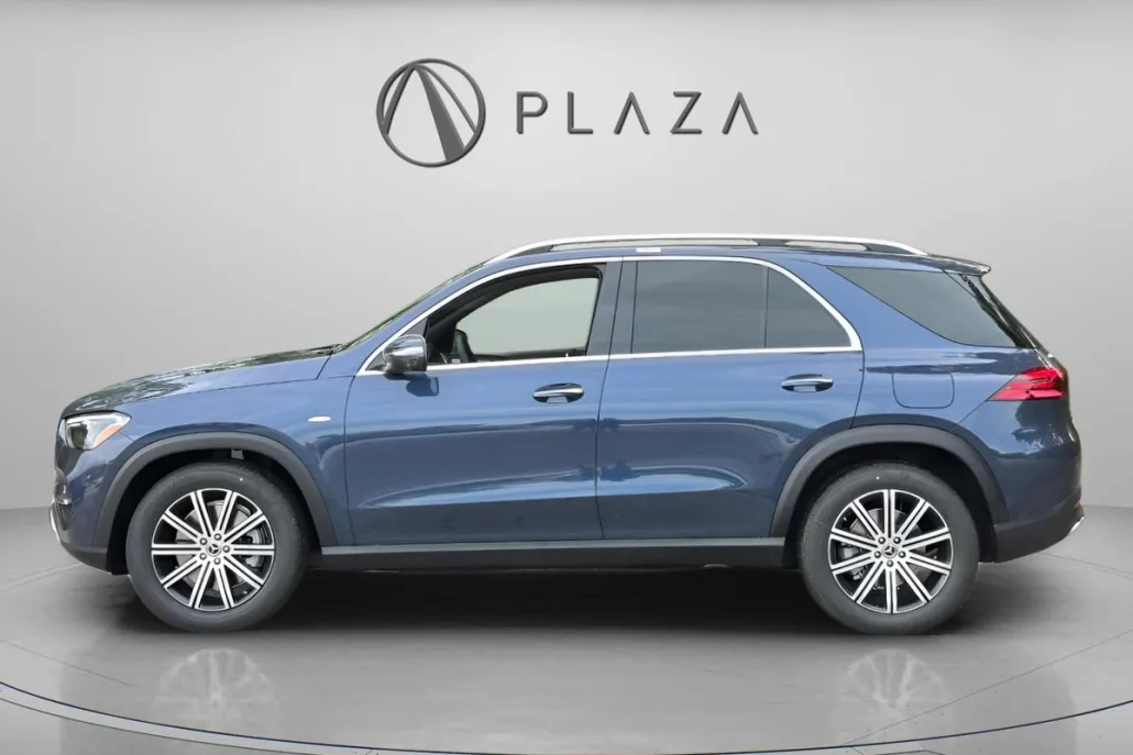 2025 Mercedes Benz GLE 450e 4MATIC photo 1