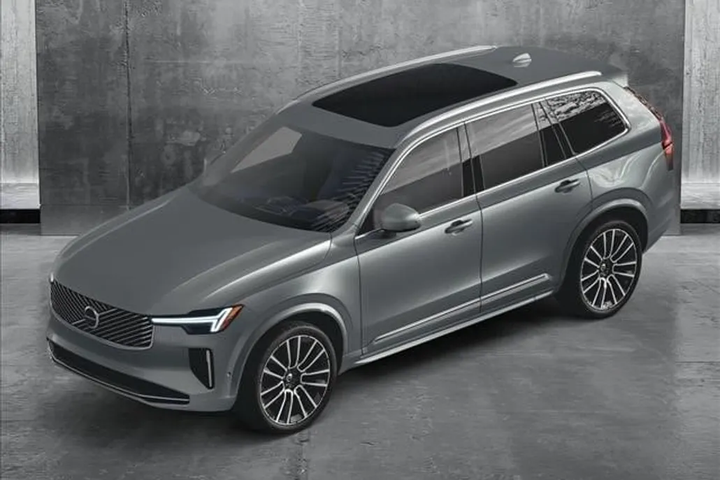2025 Volvo XC90 Core photo 1