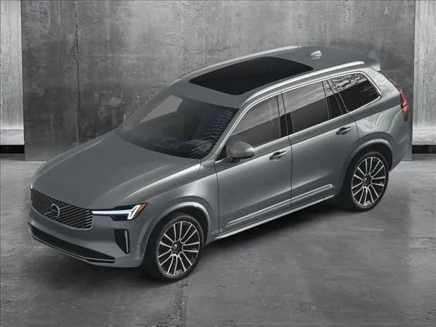 2025 Volvo XC90 Core photo 1