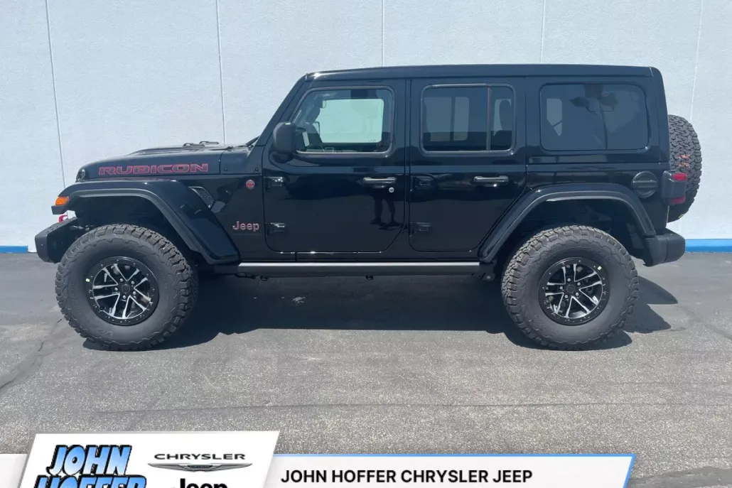 2025 Jeep Wrangler Unlimited Rubicon X photo 1