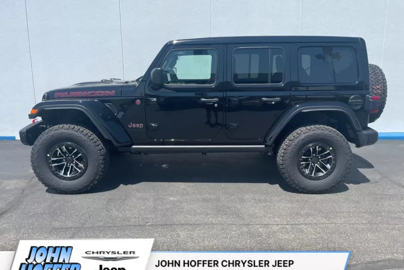 2025 Jeep Wrangler Unlimited Rubicon X photo 1