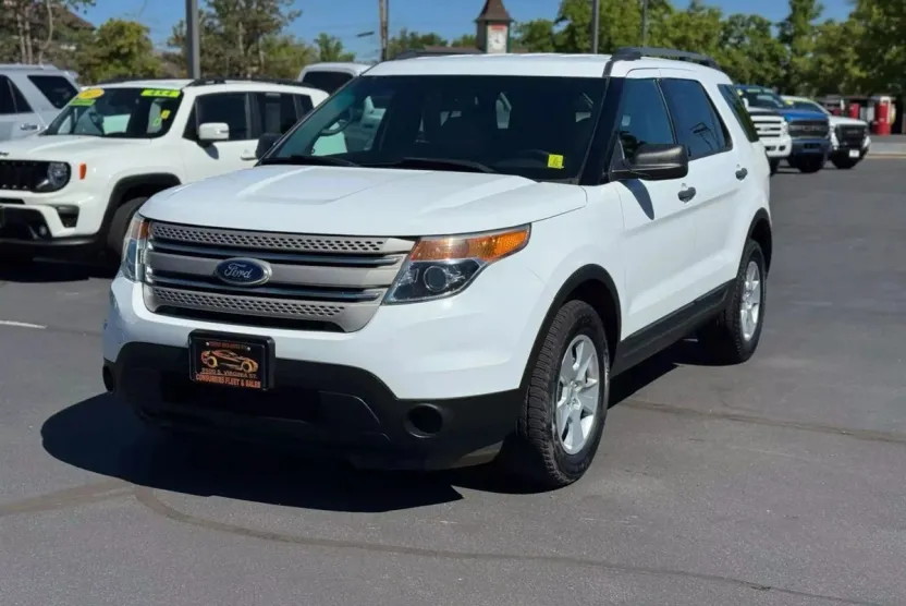 2014 Ford Explorer Sport photo 1