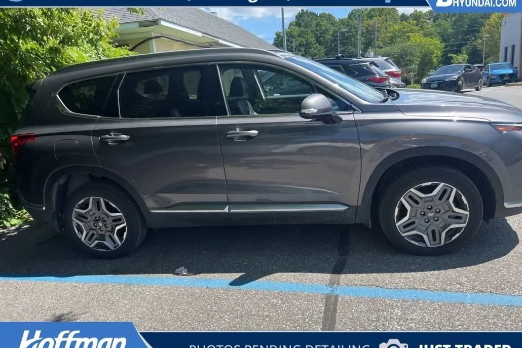 2023 Hyundai Santa Fe Limited photo 1