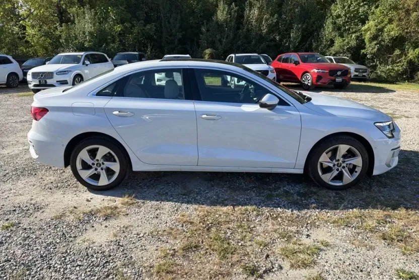 2024 Audi A3 40 Premium Plus photo 1