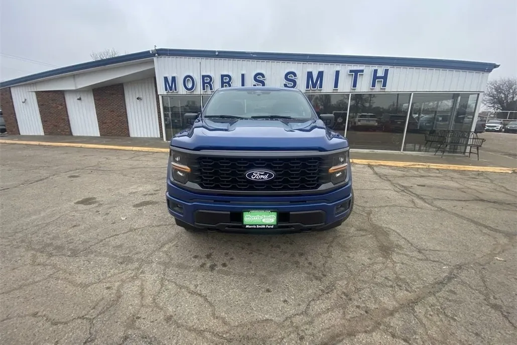 2025 Ford F-150 STX photo 1