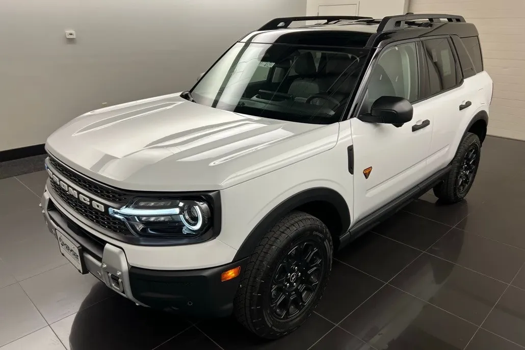 2025 Ford Bronco Sport Badlands photo 1