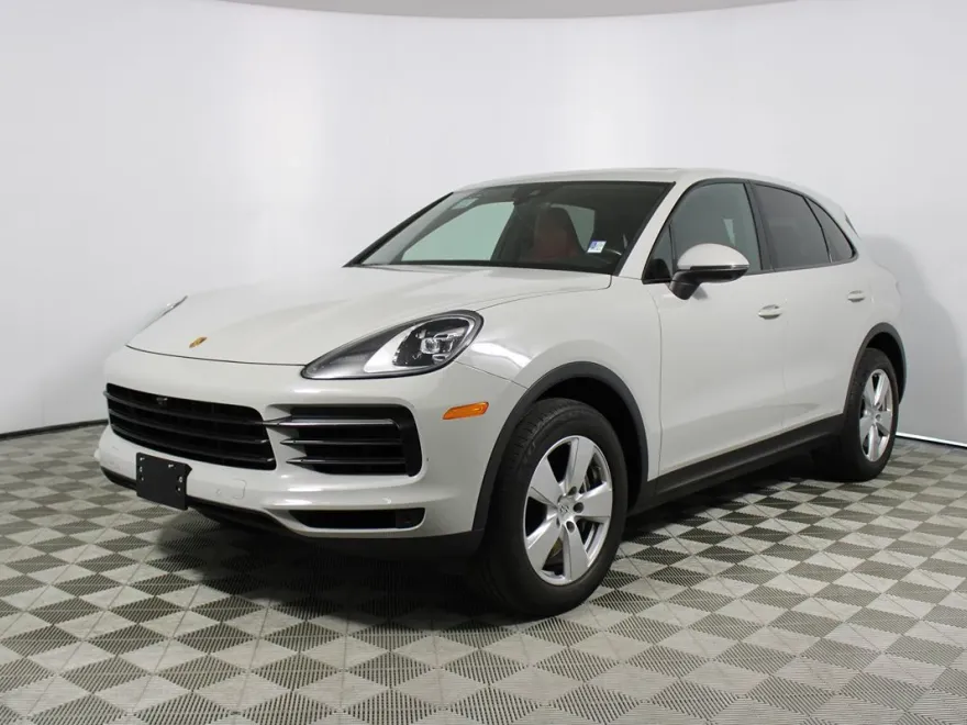 2022 Porsche Cayenne Base photo 1