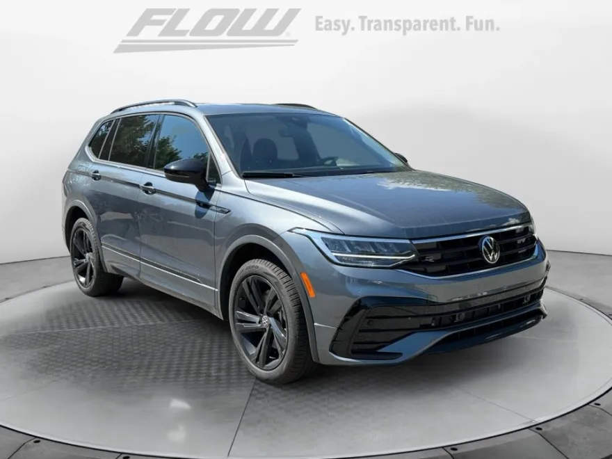 2024 Volkswagen Tiguan SE R-Line Black photo 1
