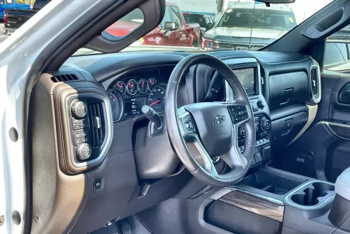 2021 Chevrolet Silverado 1500 LT Trail Boss photo 1