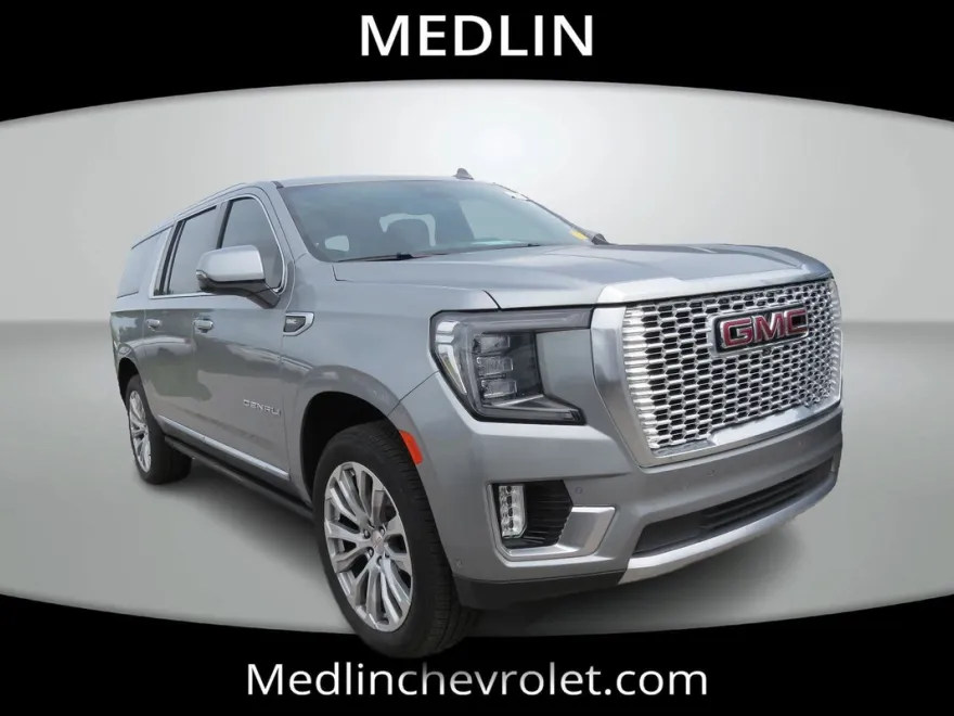 2024 Gmc Yukon XL Denali photo 1