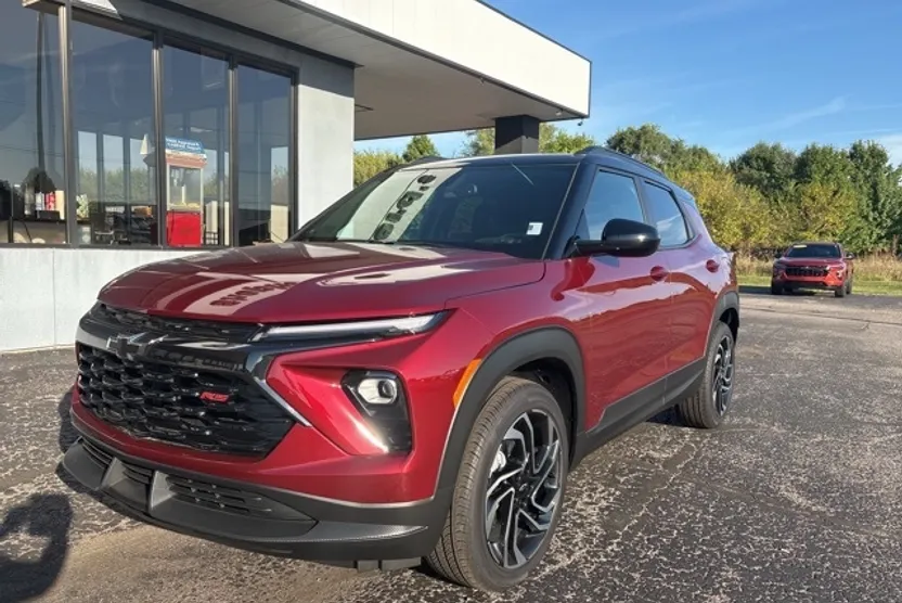 2025 Chevrolet Trailblazer RS photo 1