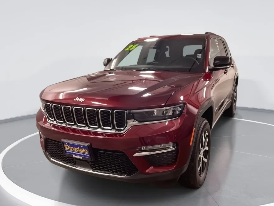 2025 Jeep Grand Cherokee Limited photo 1