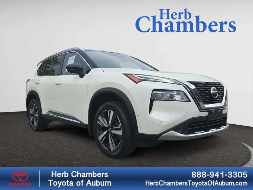 2021 Nissan Rogue Platinum photo 1
