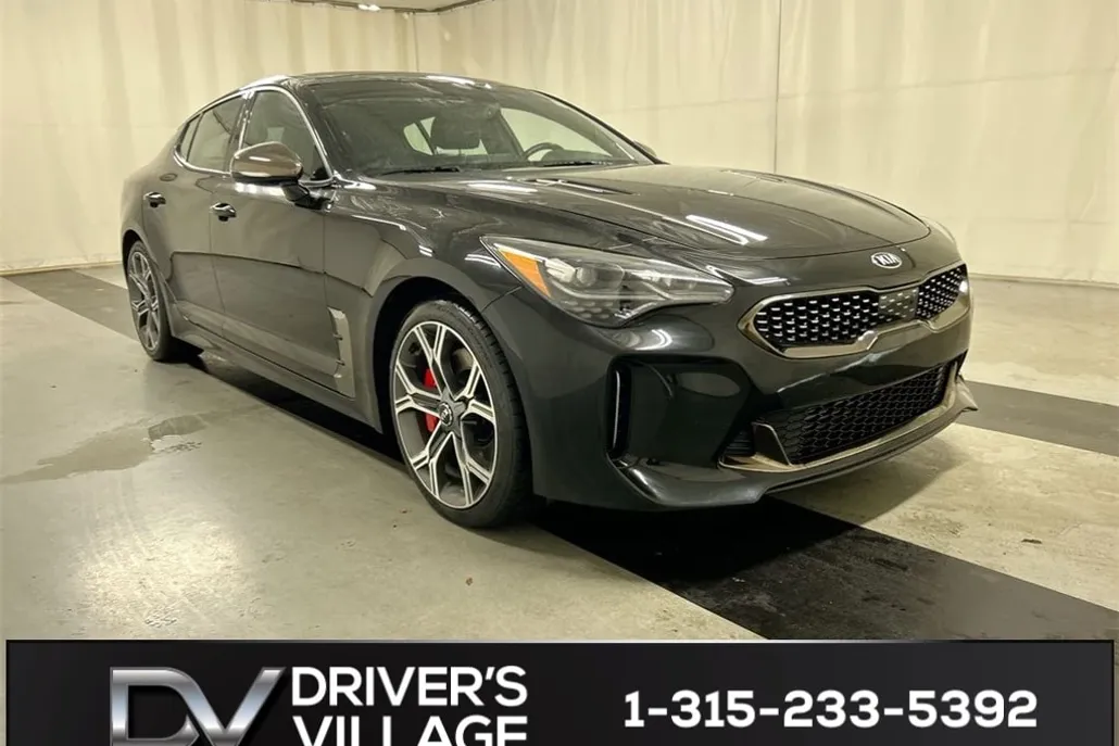 2021 Kia Stinger GT2 photo 1