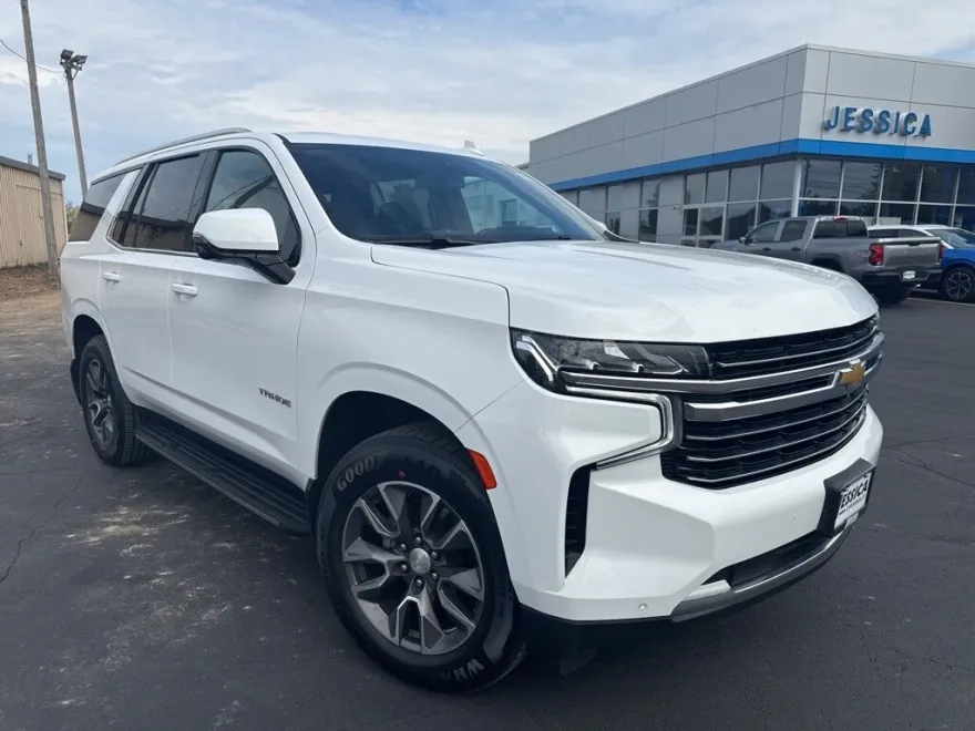 2021 Chevrolet Tahoe LT photo 1