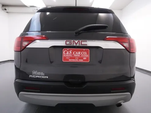 2017 Gmc Acadia SLE photo 4
