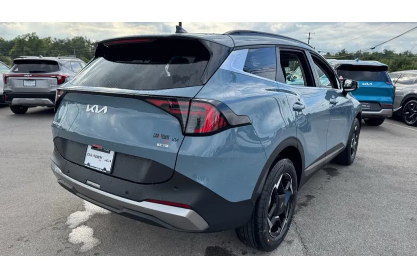 2026 Kia Sportage Hybrid EX photo 1