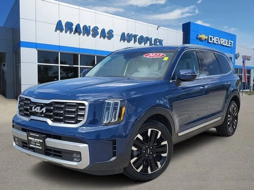 2023 Kia Telluride SX photo 1