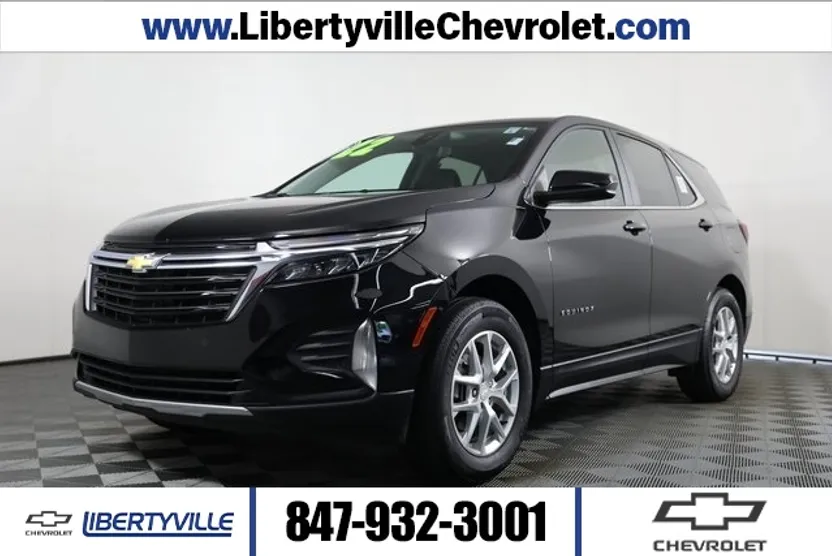 2022 Chevrolet Equinox LT photo 1
