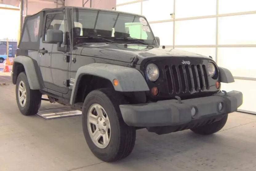 2010 Jeep Wrangler Sport photo 1