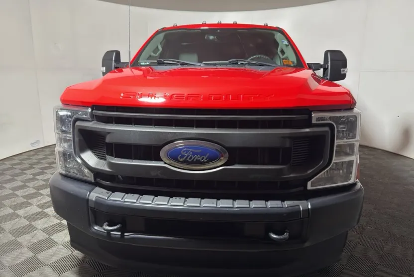 2022 Ford F-350 XL photo 1