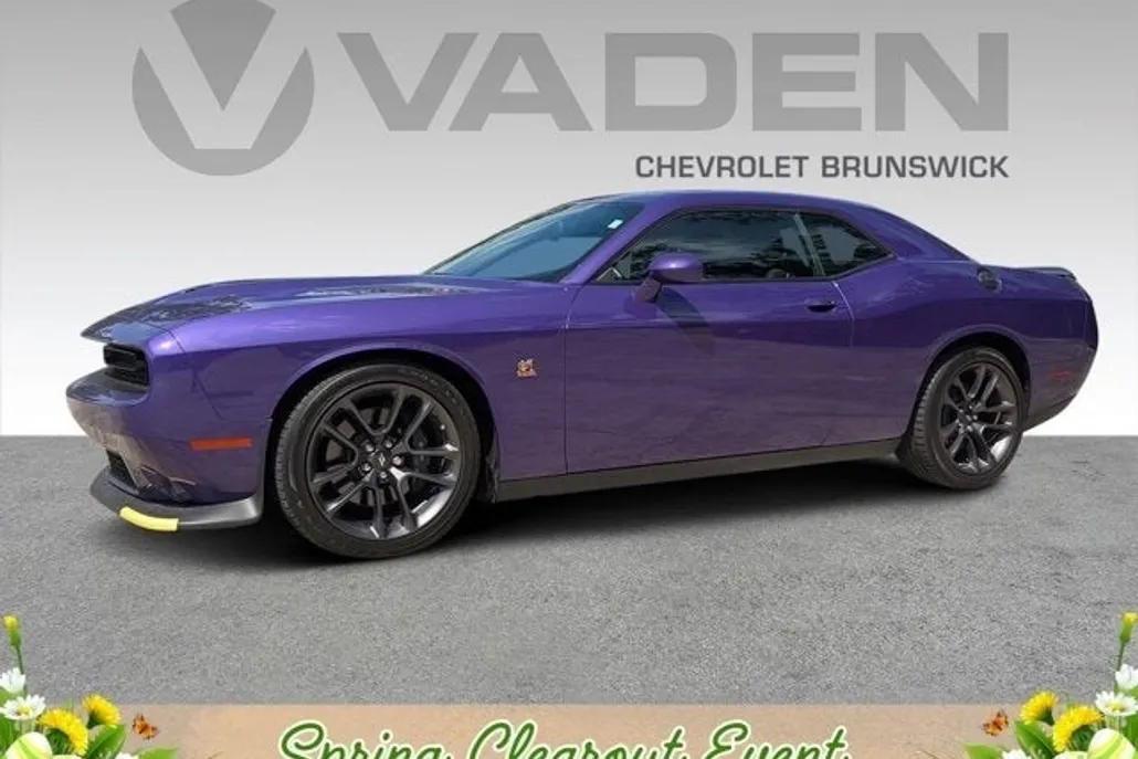 2023 Dodge Challenger R/T Scat Pack photo 1