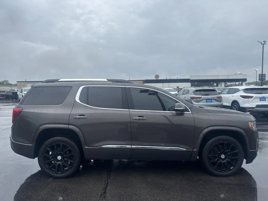 2020 Gmc Acadia Denali photo 1