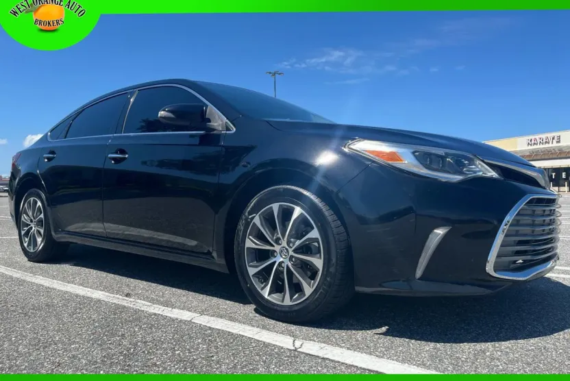 2018 Toyota Avalon Plus XLE Premium Touring Limited photo 1
