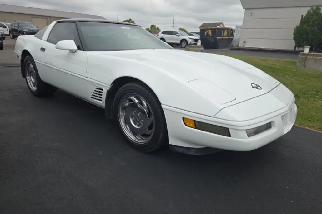 1996 Chevrolet Corvette Base photo 1
