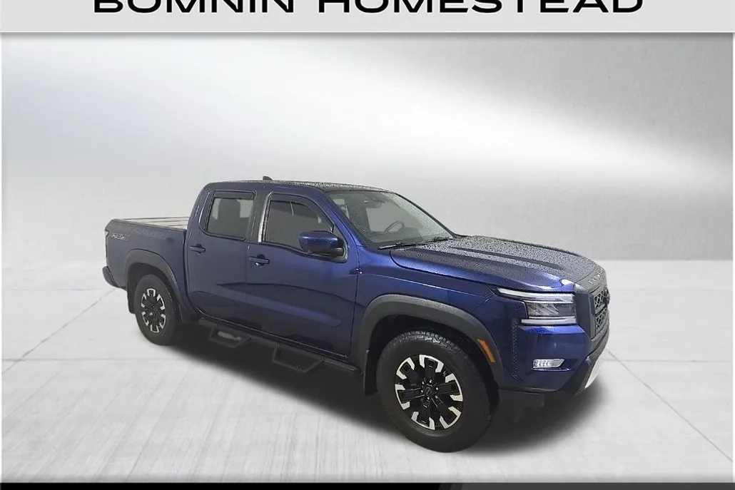 2022 Nissan Frontier PRO-X photo 1