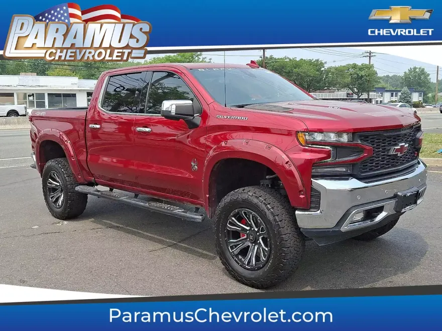 2021 Chevrolet Silverado 1500 LTZ photo 1