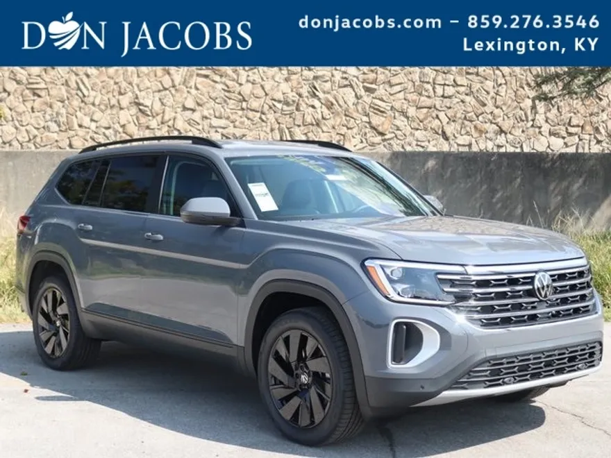 2026 Volkswagen Atlas SE Technology photo 1