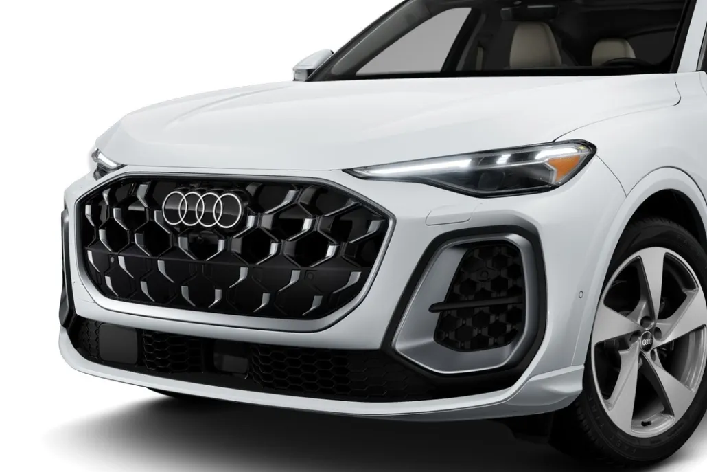 2025 Audi Q5 2.0T Prestige photo 1